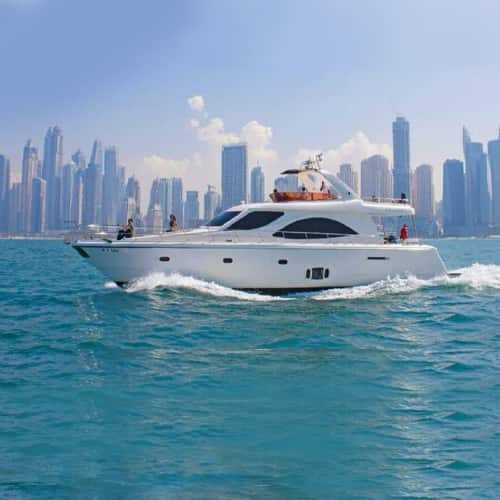 1 Hour Luxury Yacht Rental in Dubai