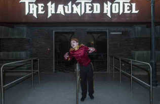 Haunted Hotel Theme